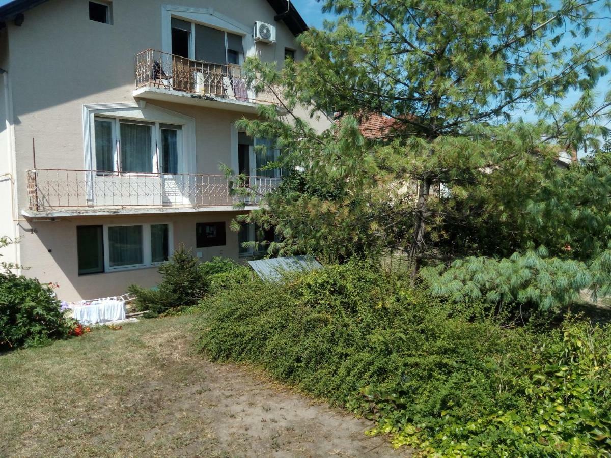 Hostel Bata Kanjiža Екстериор снимка